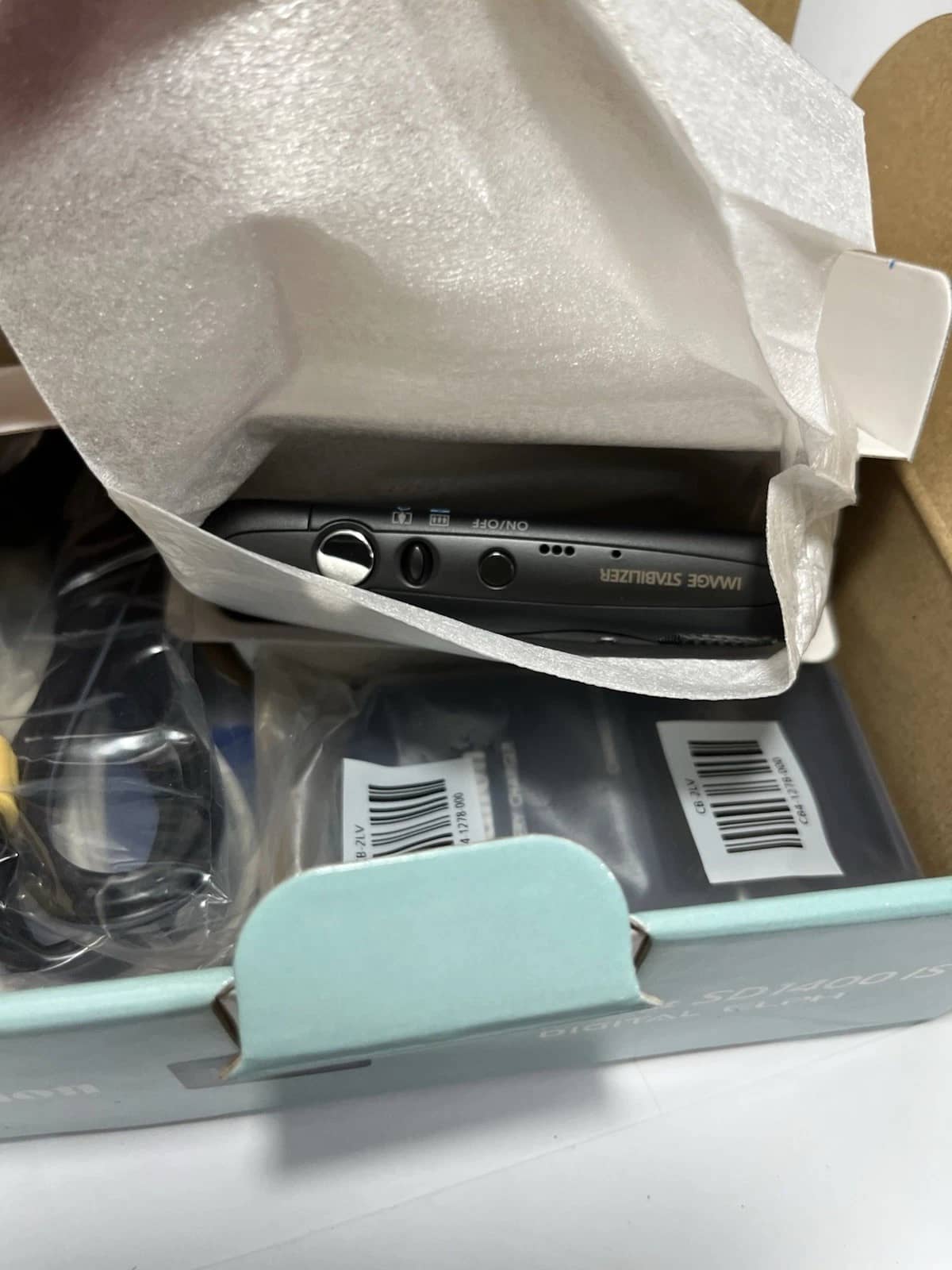 Canon PowerShot SD1400 IS Digital Cameras Silver New Body Only