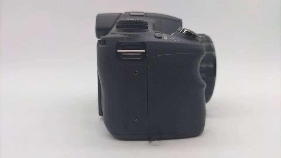 Sony DV200 Digital Cameras