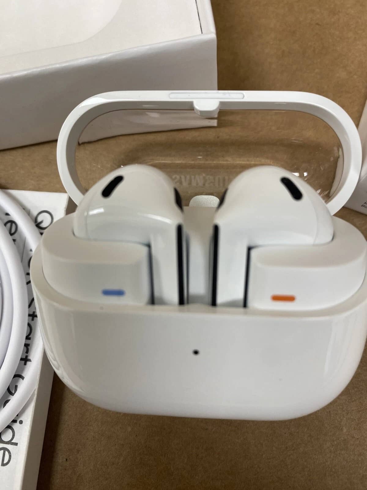 Samsung SM-R530 Headphones & Earbuds White New