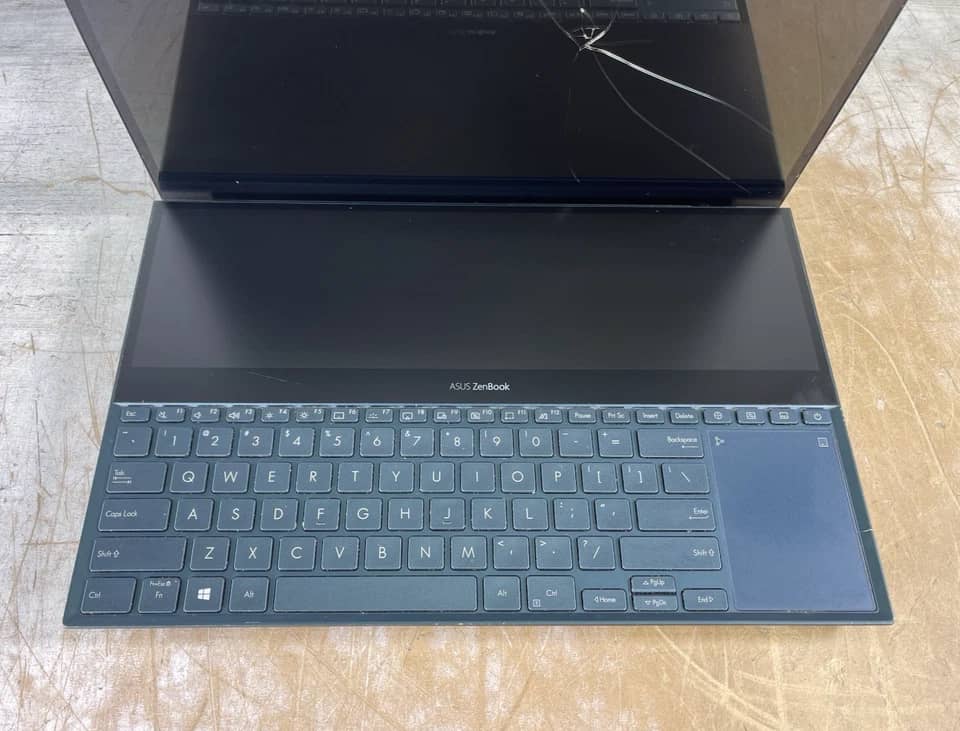 ASUS ZenBook Pro Duo UX581G Computers 1TB 16GB Used - Good