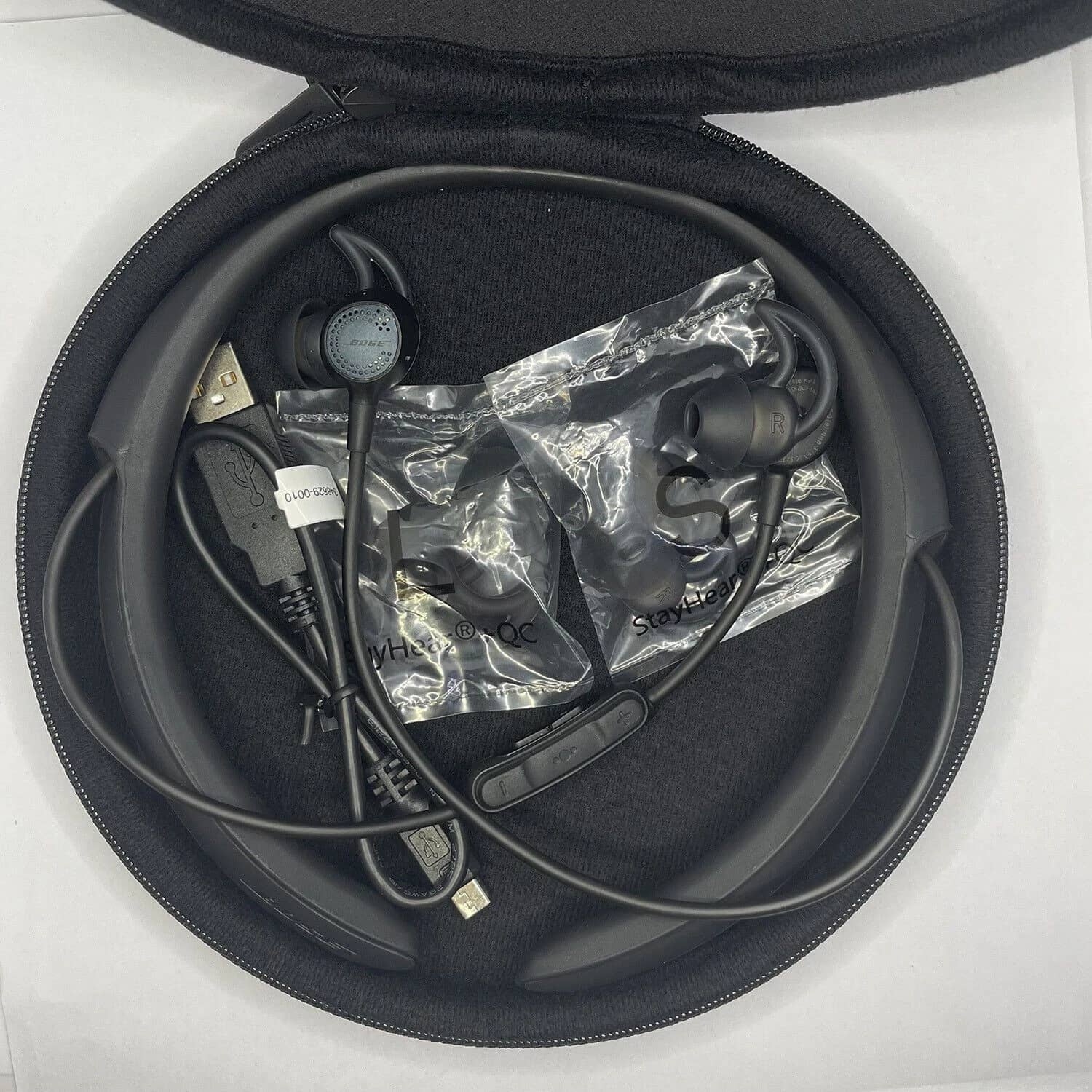 Bose QuietComfort 30 Headphones & Earbuds Black New