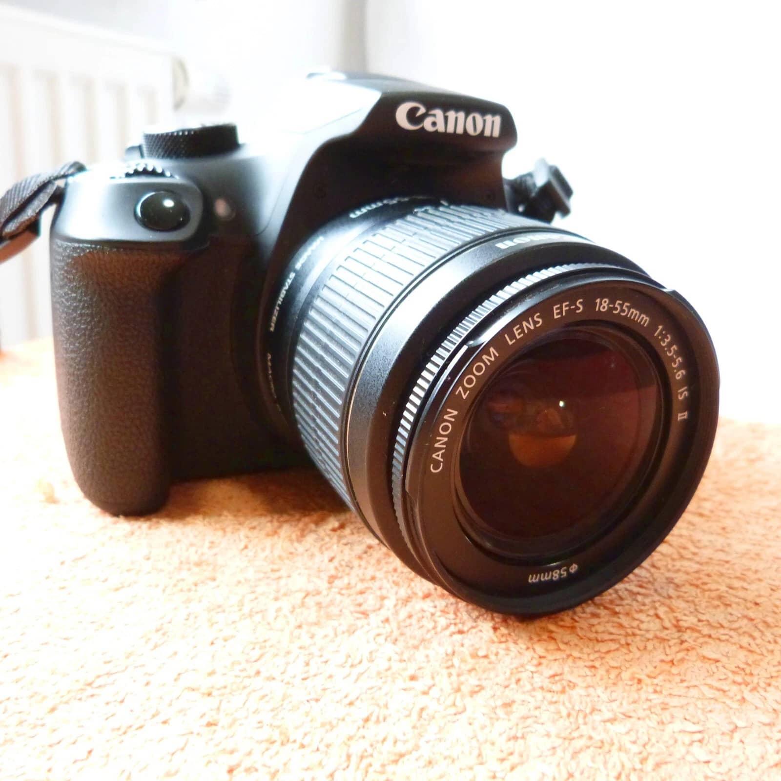 Canon 1300D Digital Cameras Black Used - Good