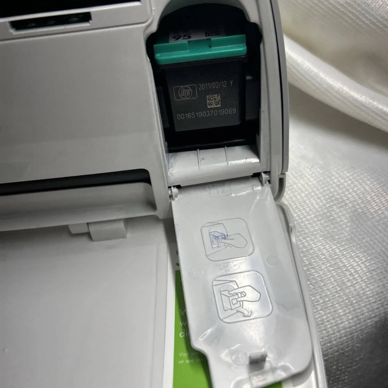 HP 335 Printers Open-Box Excellent