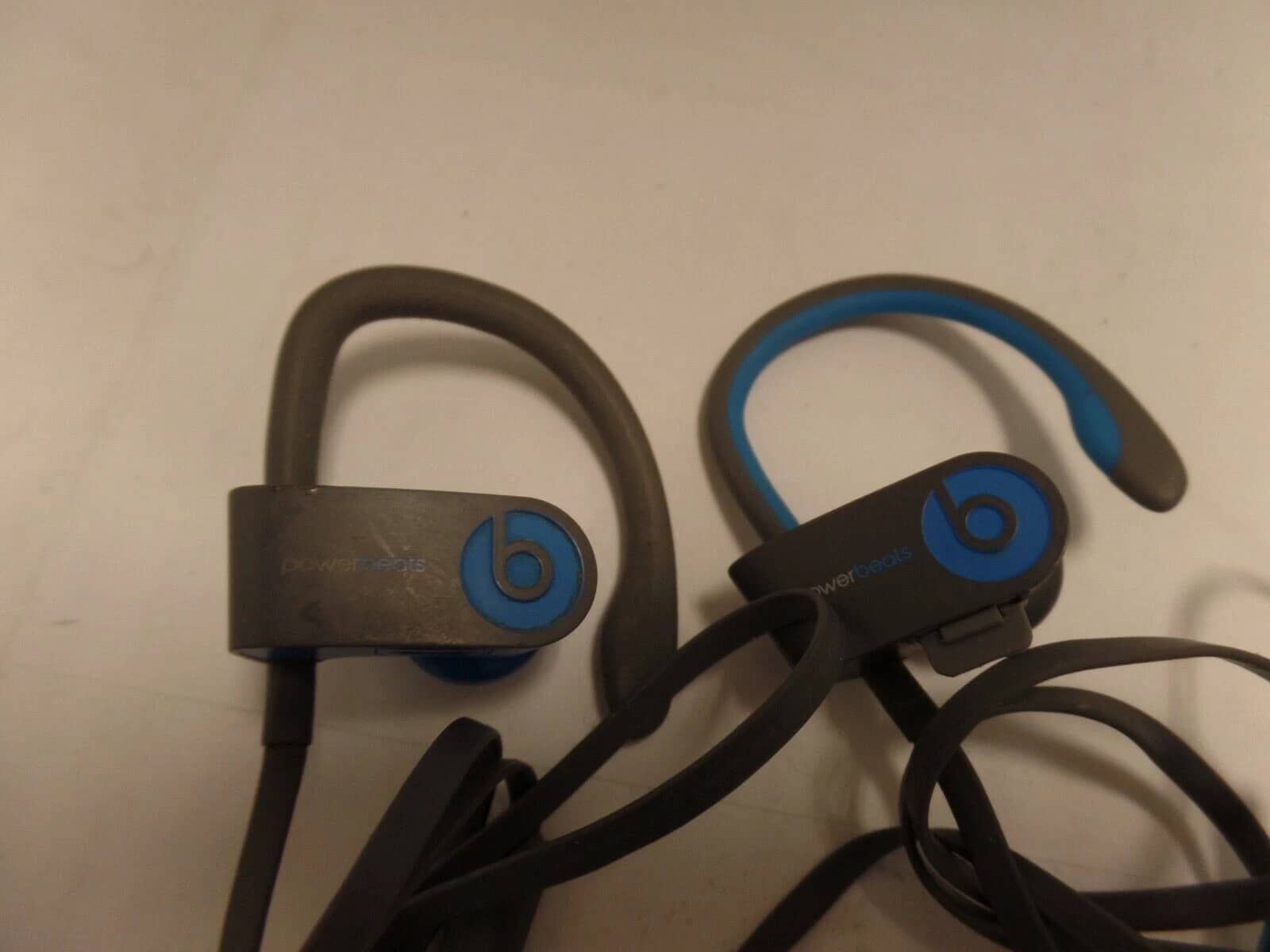 Beats Powerbeats2 Headphones & Earbuds Blue New