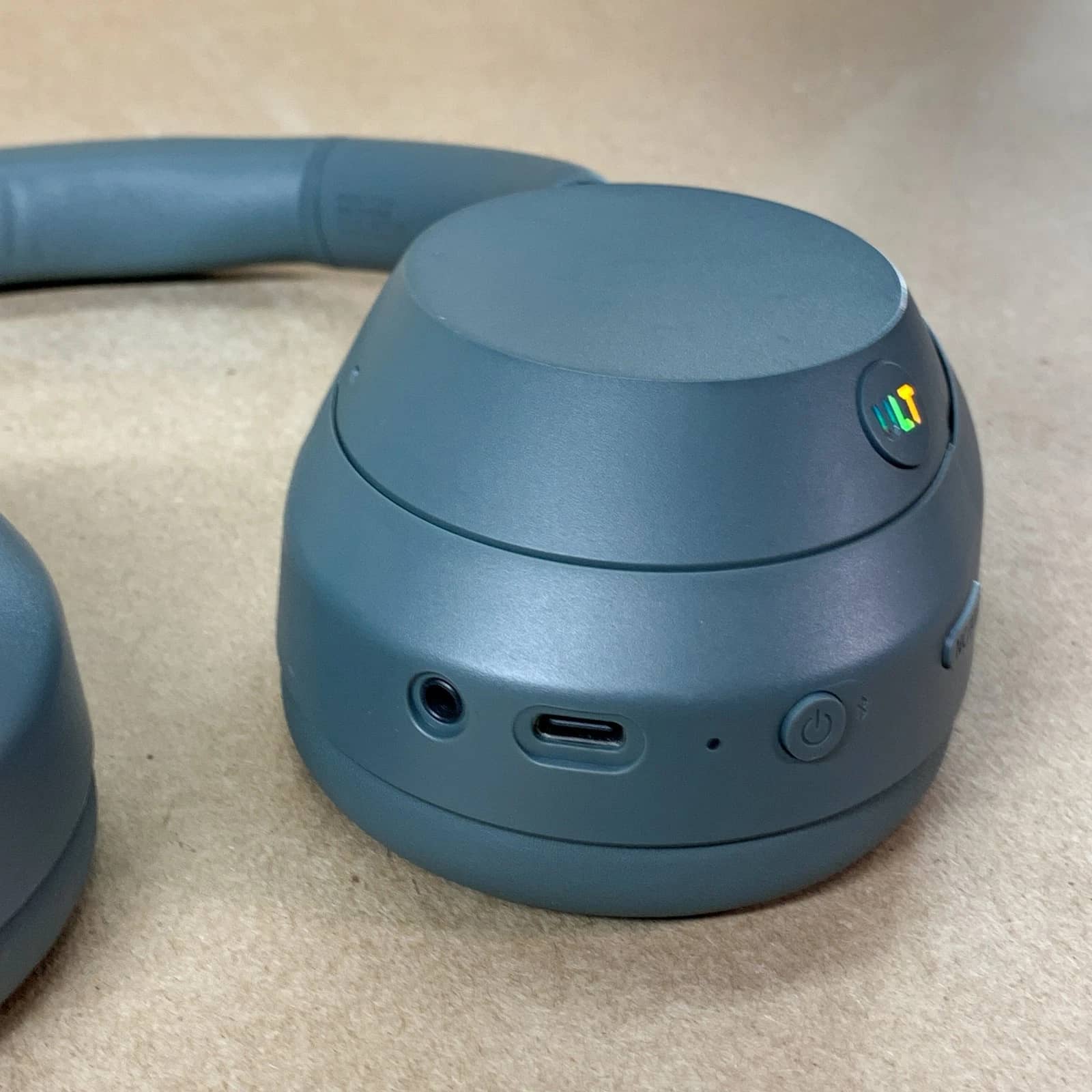 Sony WHULT900N Headphones & Earbuds Gray Used - Good
