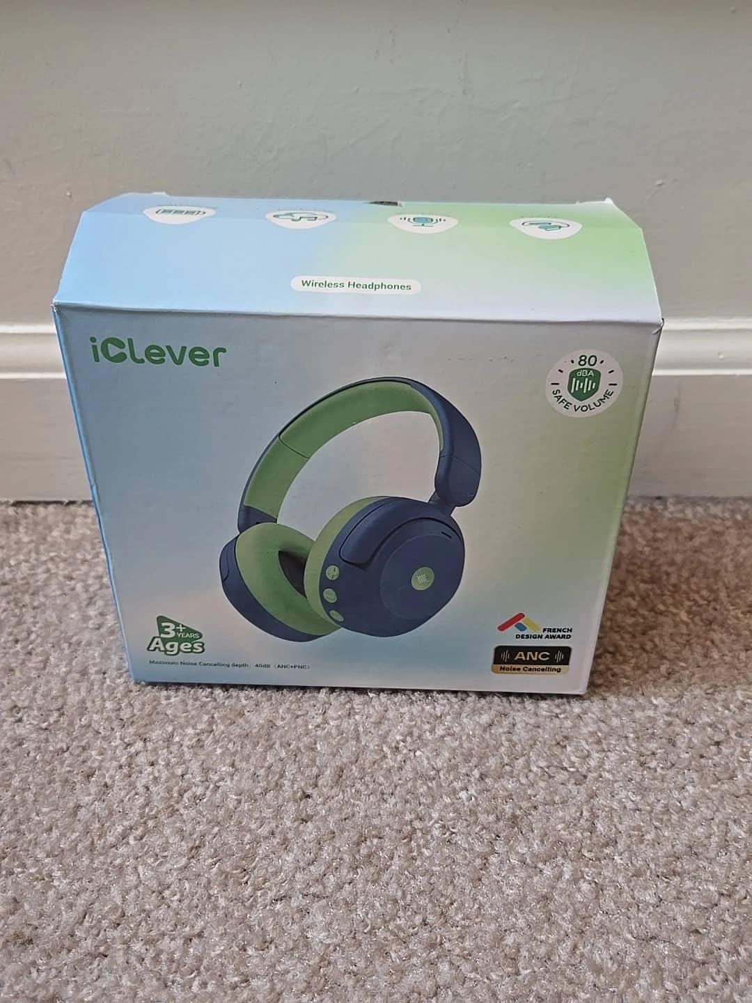 iClever BTH20 Headphones & Earbuds Blue New