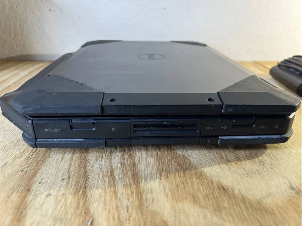 Dell Latitude 5404 Computers