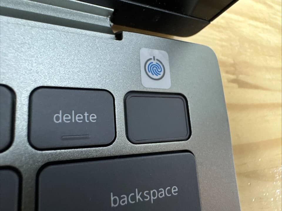 Dell Inspiron 7425 Computers