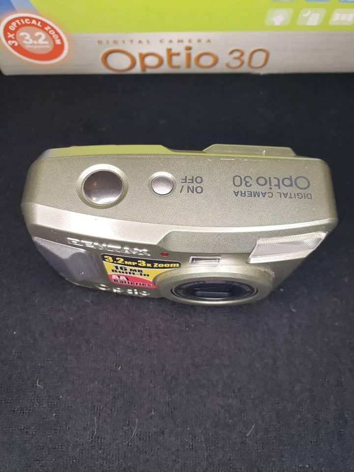Pentax Optio 30 Digital Cameras Silver Used - Good Body Only