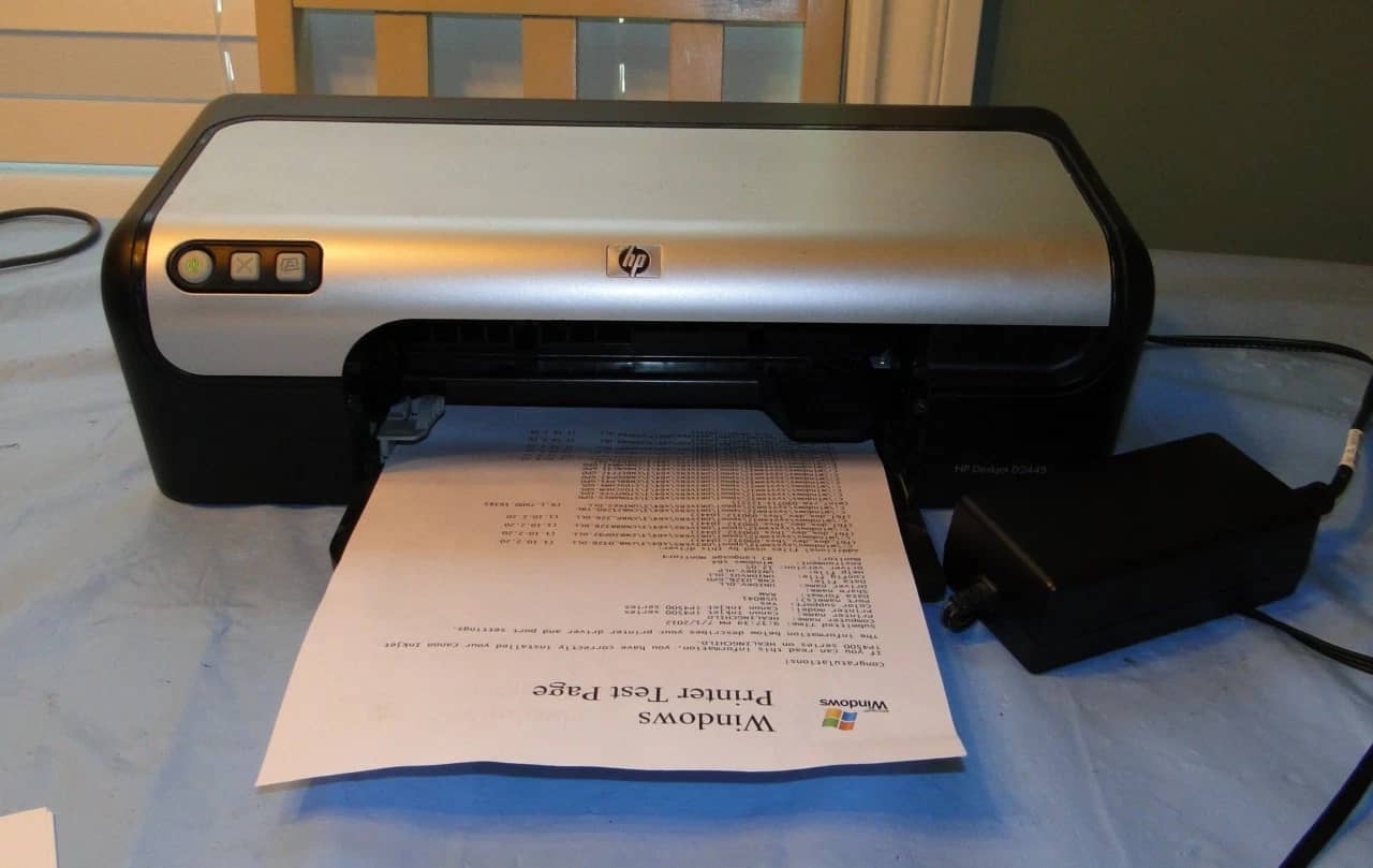 HP Deskjet D2445 Printers Used - Good