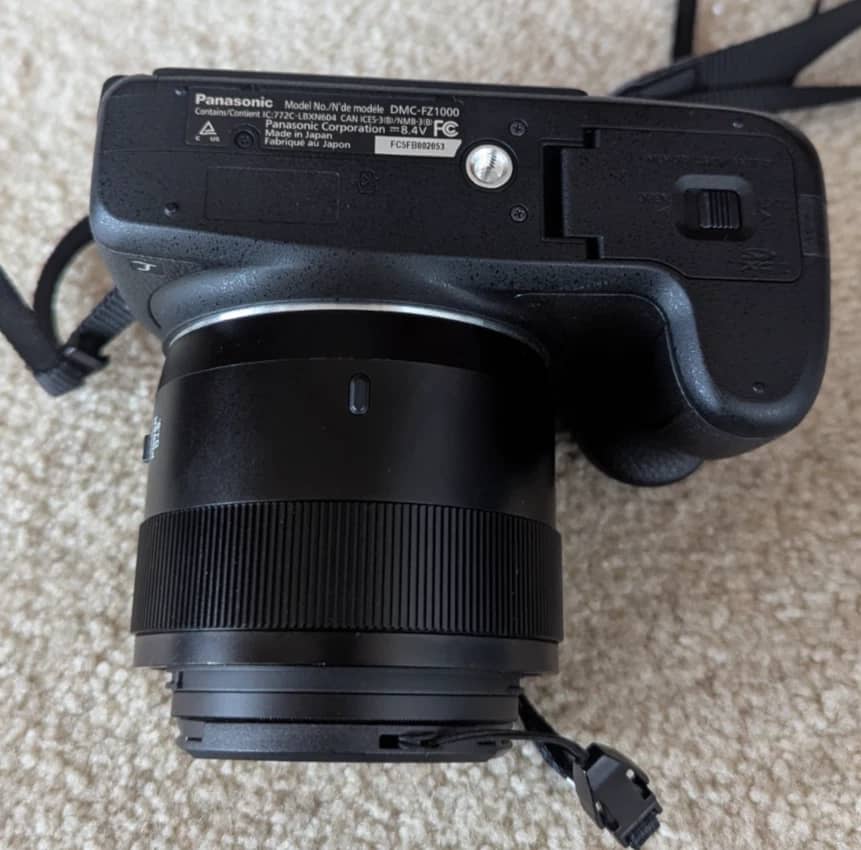 Panasonic Panasonic LUMIX FZ1000 Digital Cameras Black Used - Good Body Only