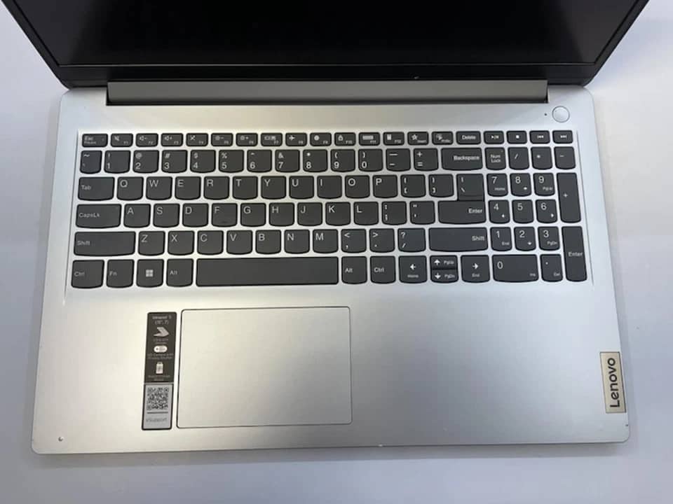 Lenovo Core i3-1215U Computers New
