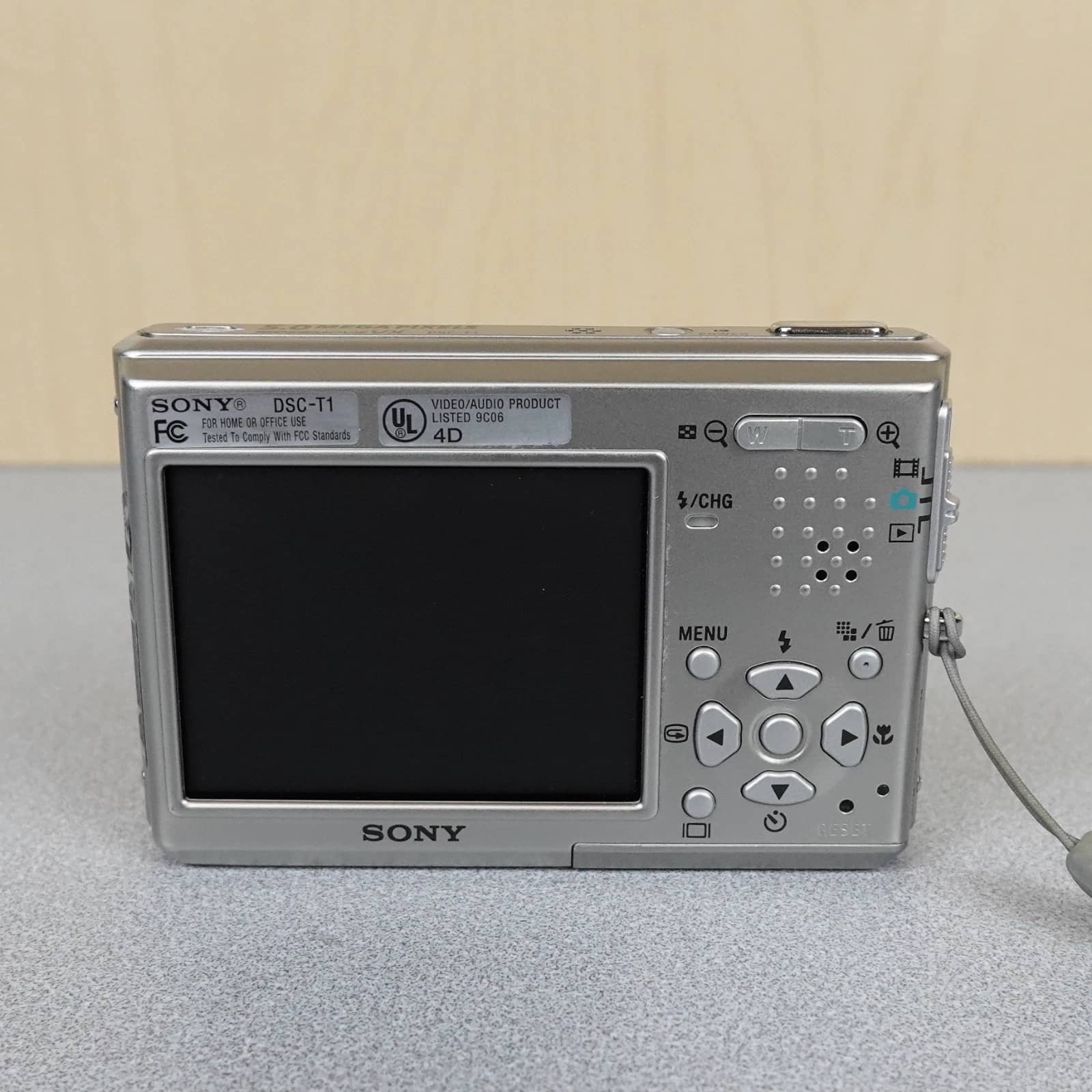 Sony Cyber-shot DSC-T1 Digital Cameras Silver New Body Only