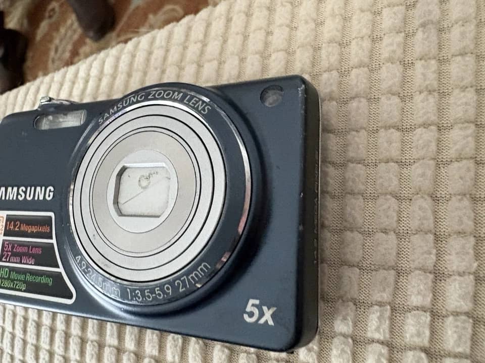 Samsung ST Series ST65 Digital Cameras Blue New Body Only
