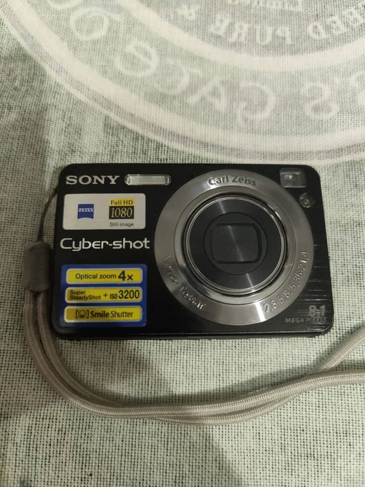 Sony DSC W130 Digital Cameras Silver New Body Only