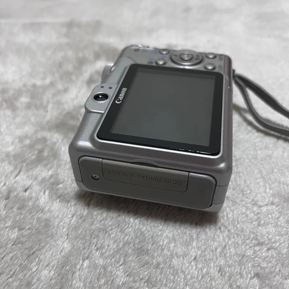 Canon PowerShot A700 Digital Cameras Black New Body Only