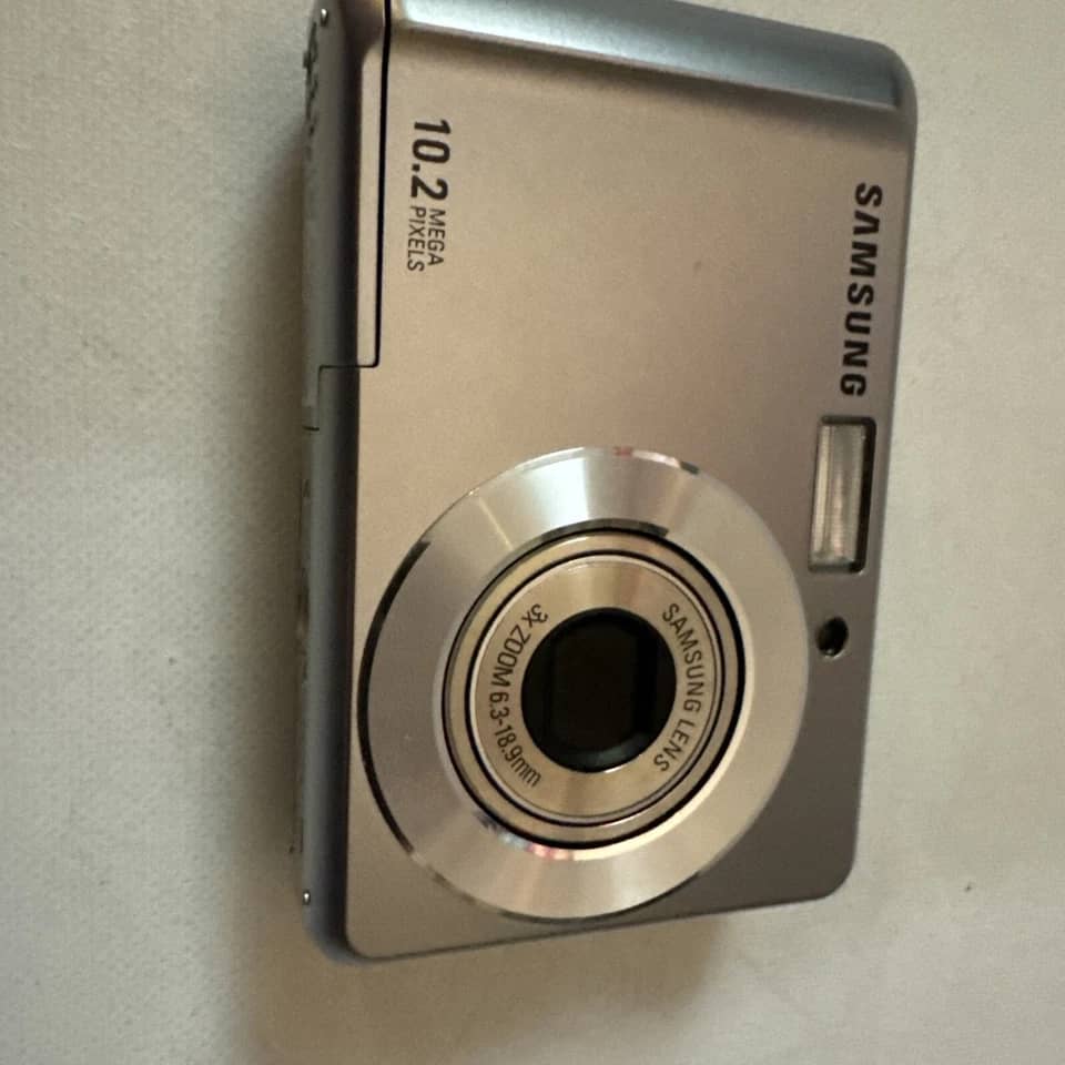 Samsung SL30 Digital Cameras Silver Used - Good Body Only