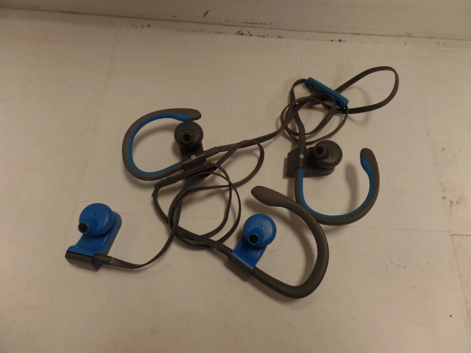 Beats Powerbeats2 Headphones & Earbuds Blue New