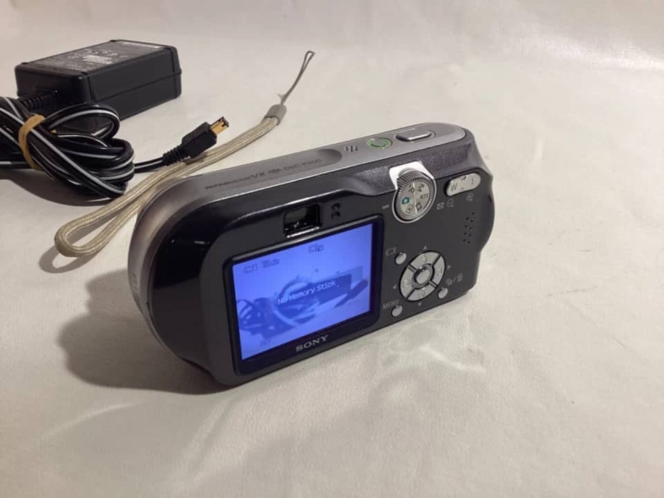 Sony DSC P200 Digital Cameras Silver New Body Only