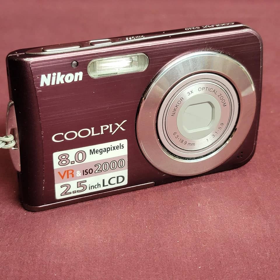 Nikon COOLPIX S210 Digital Cameras Purple New Body Only