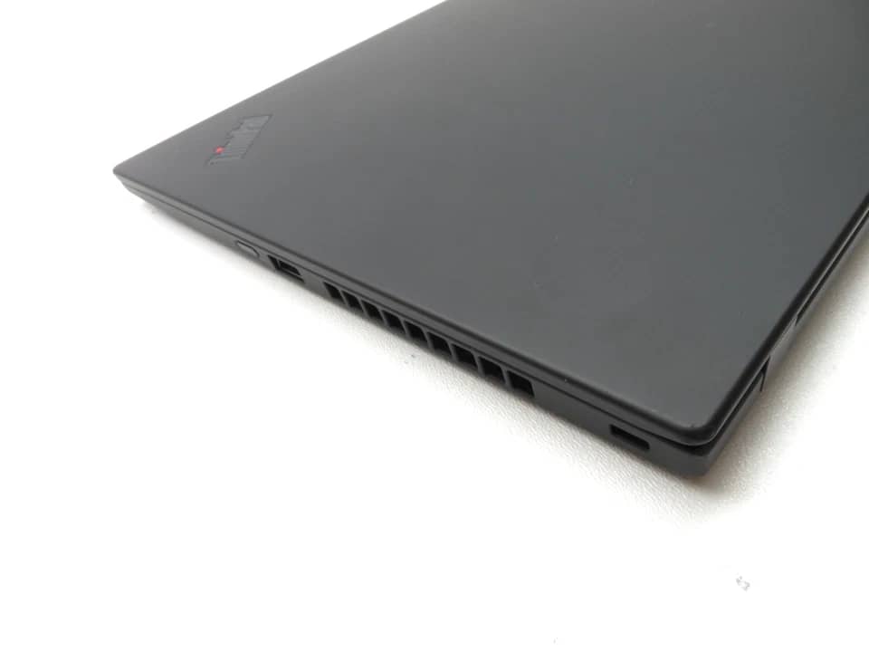 Lenovo ThinkPad X1 Carbon Gen 7 Computers
