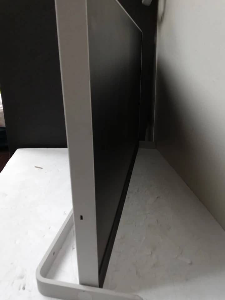 LG 27MQ70QC Monitors