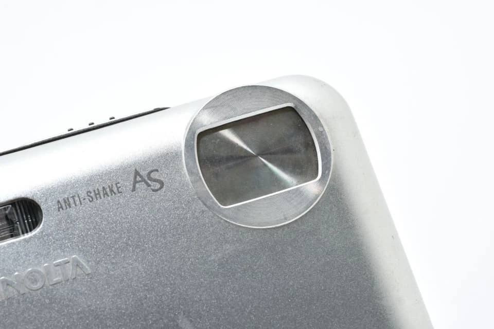 Minolta DiMAGE X Digital Cameras