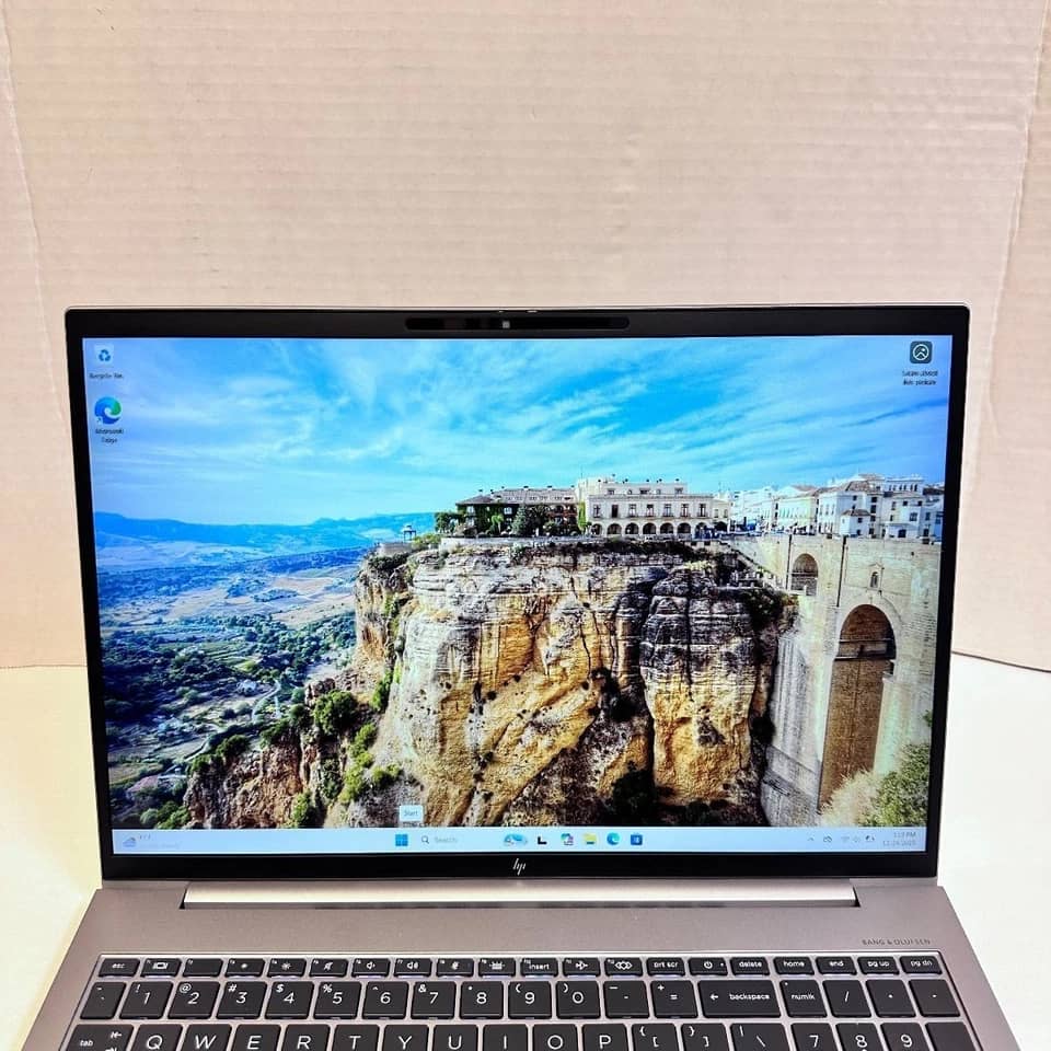 HP ZBook Firefly 16 G10 Computers