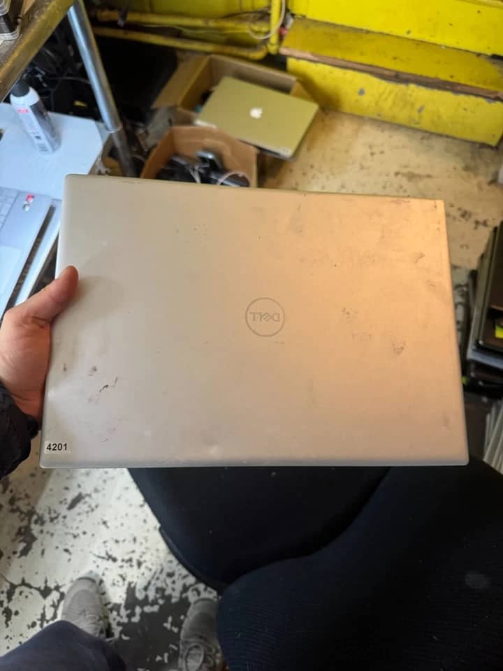 Dell Inspiron 16 5630 Computers