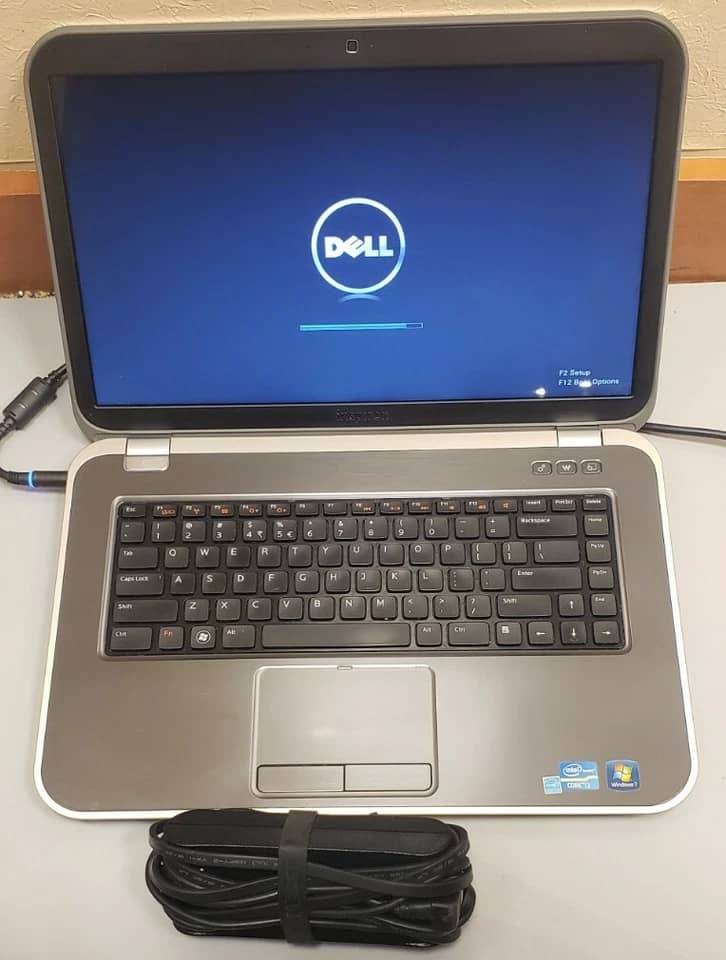 Dell Inspiron 5520 Computers
