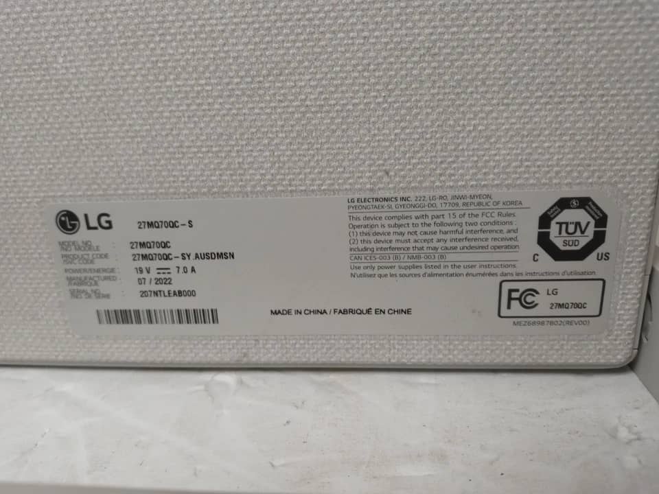 LG 27MQ70QC Monitors