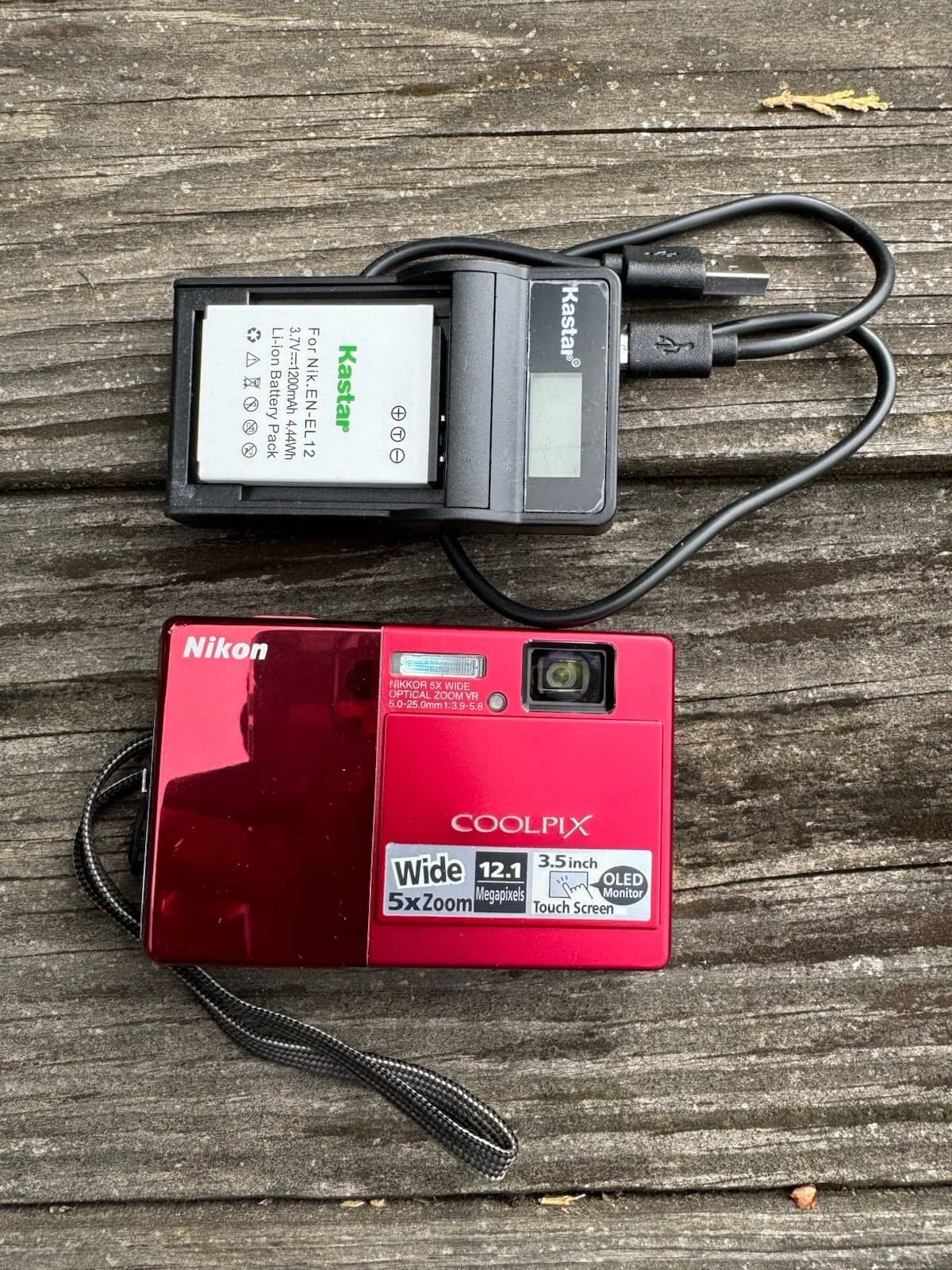 Nikon COOLPIX s70 Digital Cameras Red Used - Good Body Only