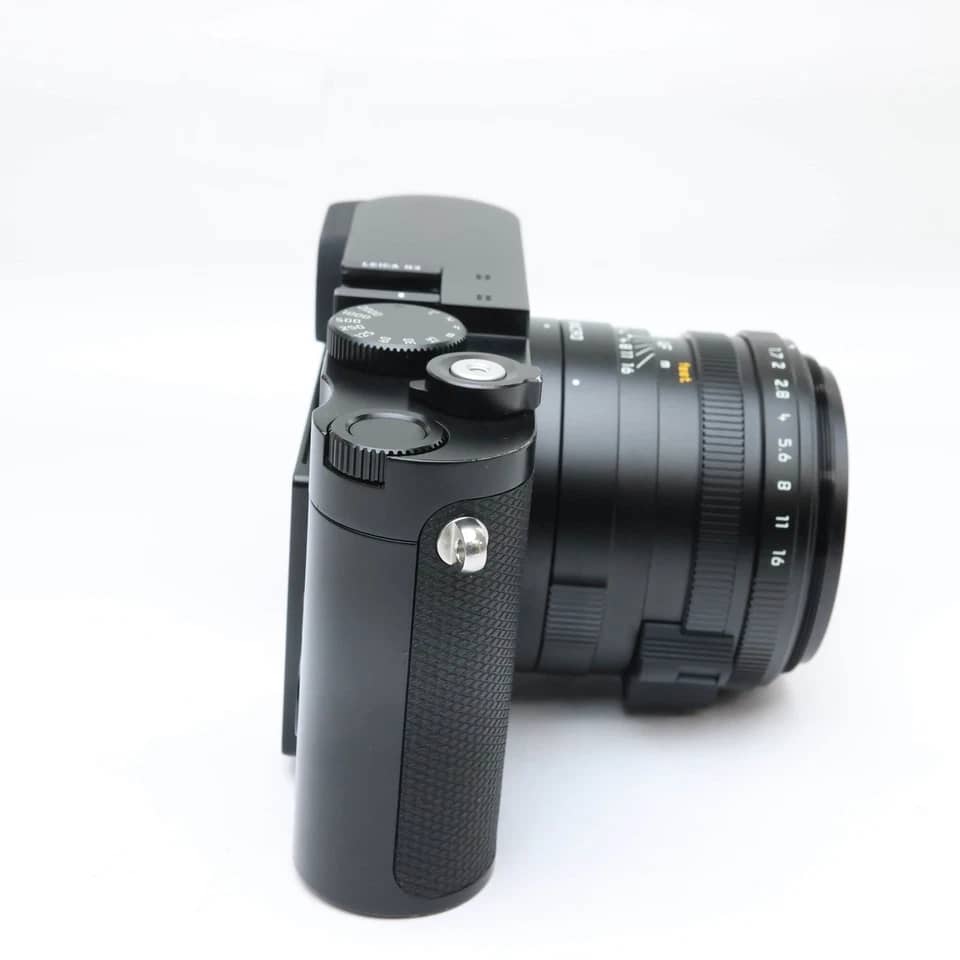 Leica Q3 Digital Cameras