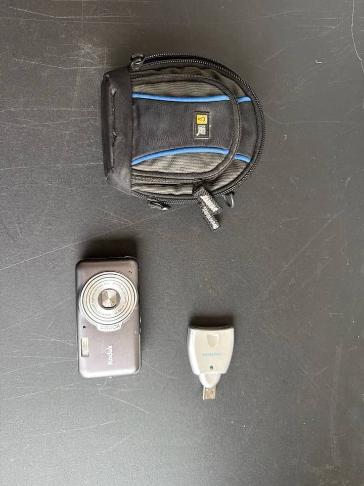 Kodak EasyShare V1003 Digital Cameras Brown New Body Only