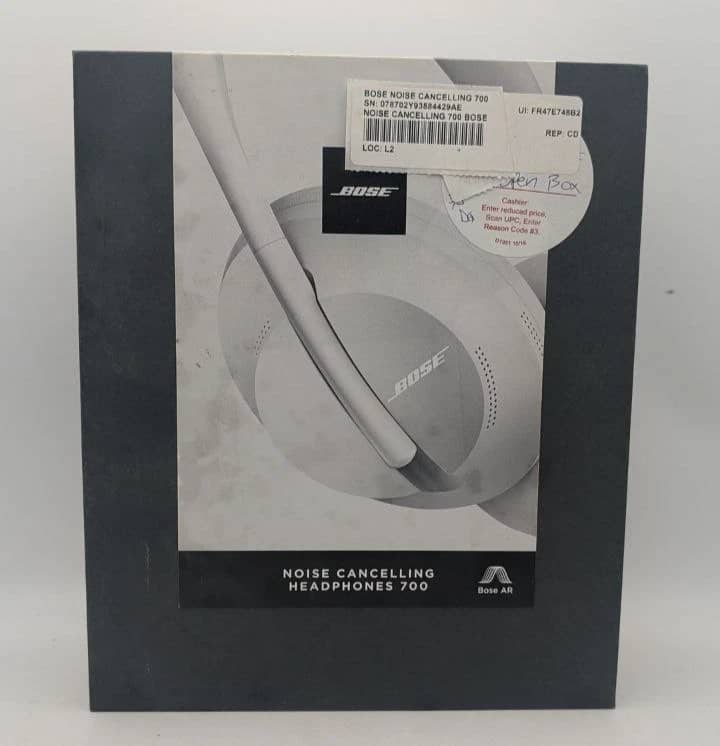 Bose NC700 Headphones & Earbuds Black Open-Box Excellent