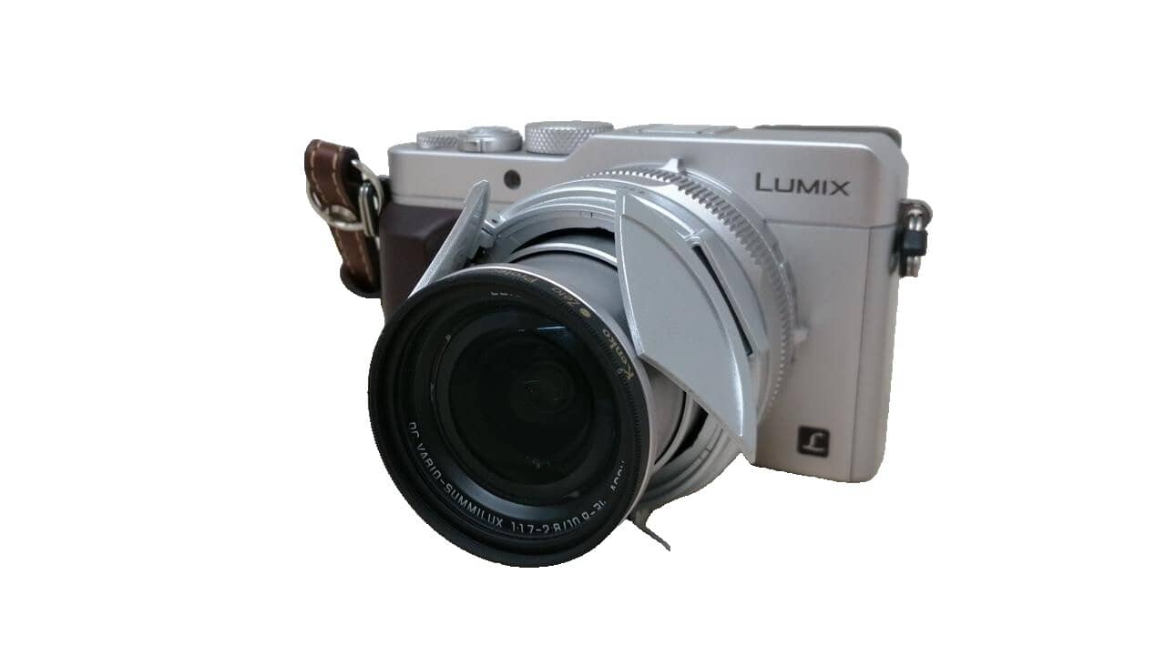 Panasonic LUMIX LX100 Digital Cameras Black New Body Only
