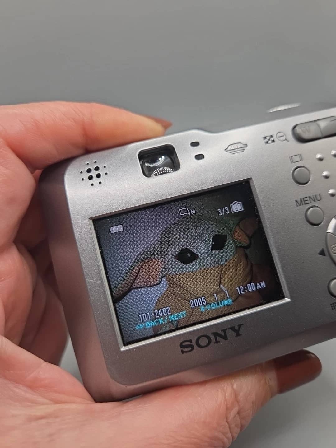 Sony Cyber-shot DSC-S80 Digital Cameras Silver Used - Good Body Only