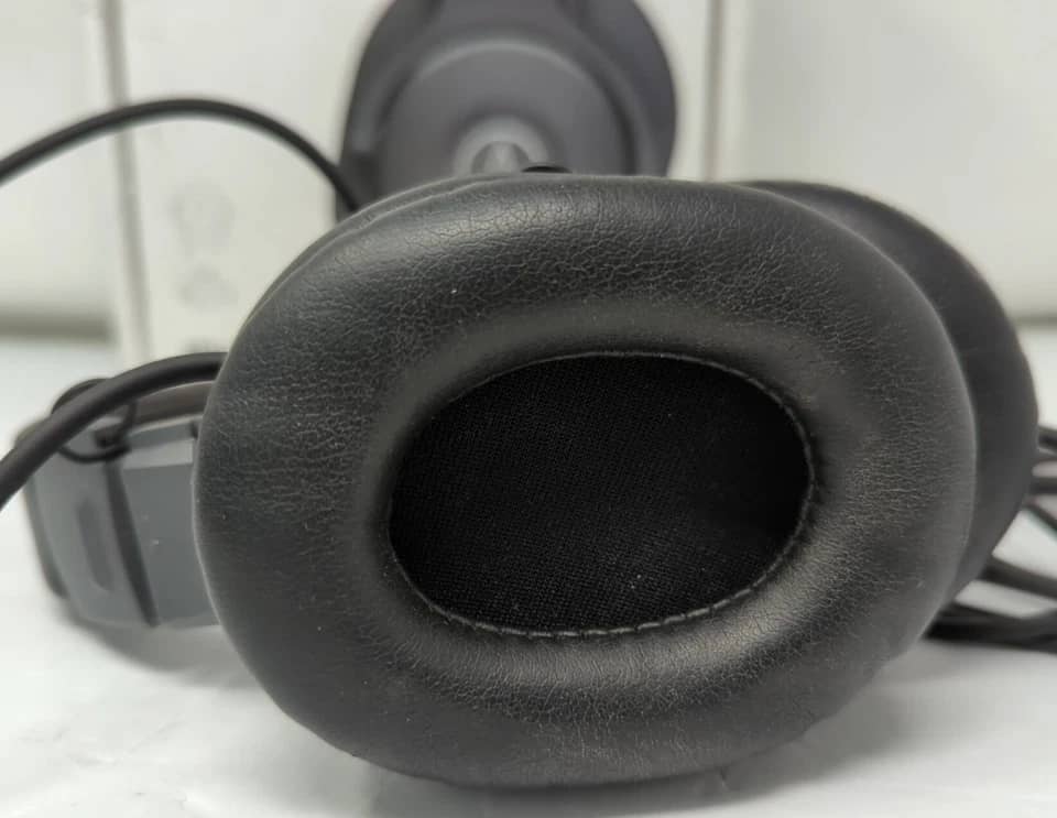 Audio-Technica ATH-M30x Headphones & Earbuds 