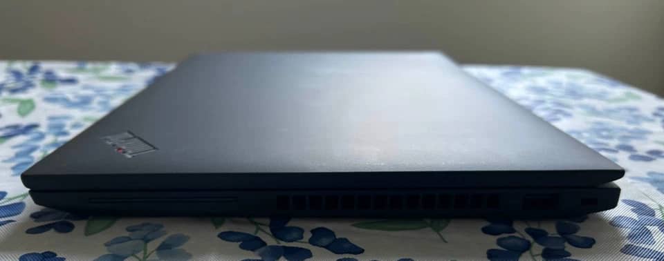Lenovo ThinkPad P14s Gen 4 Computers