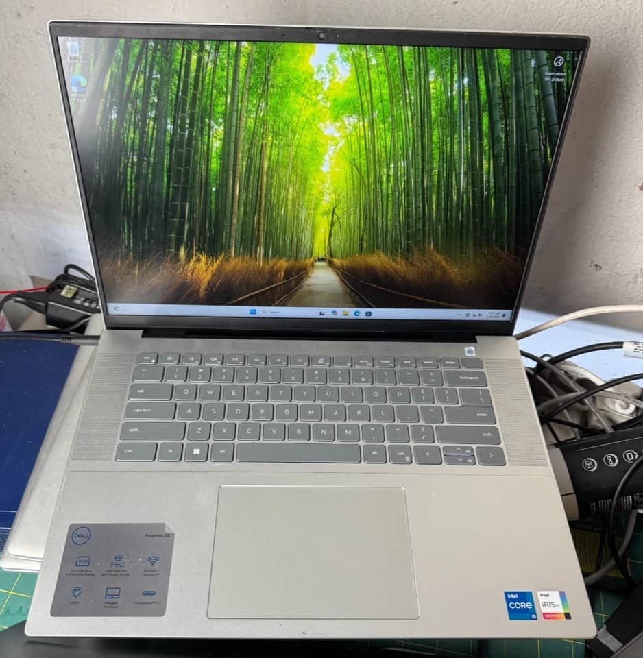Dell Inspiron 16 5630 Computers