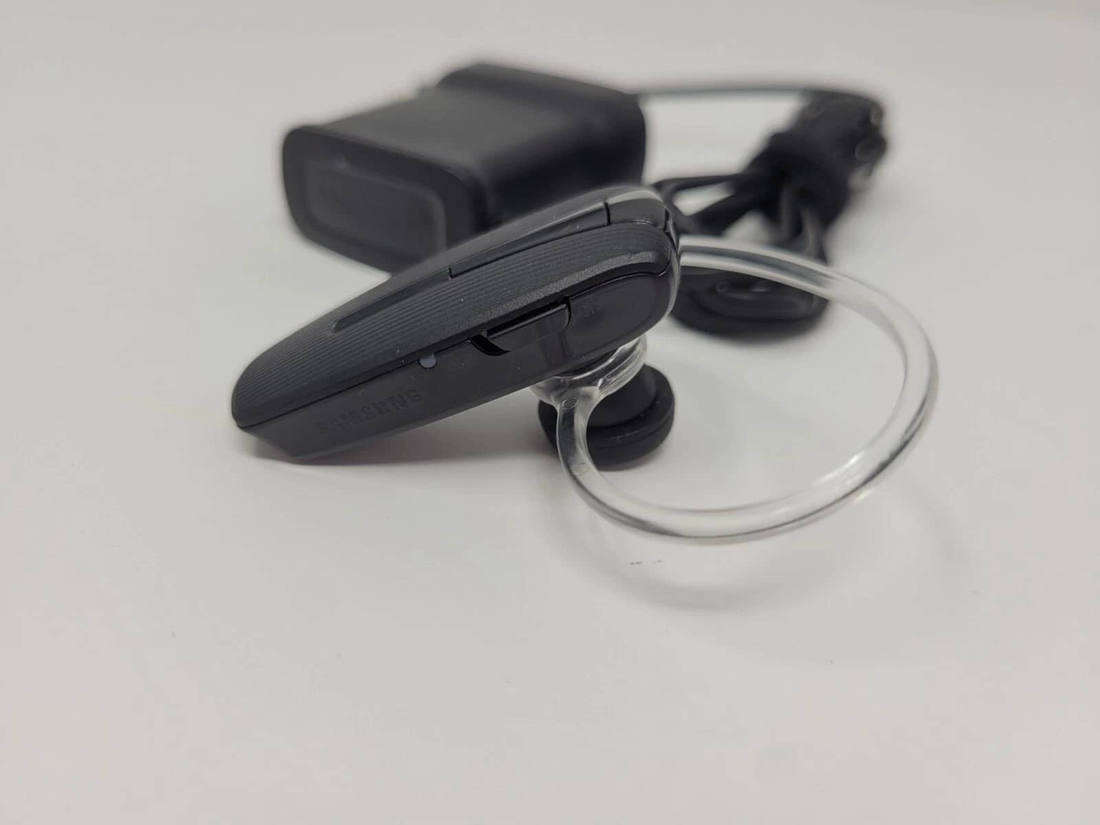 Samsung HM 1300 Headphones & Earbuds Black New