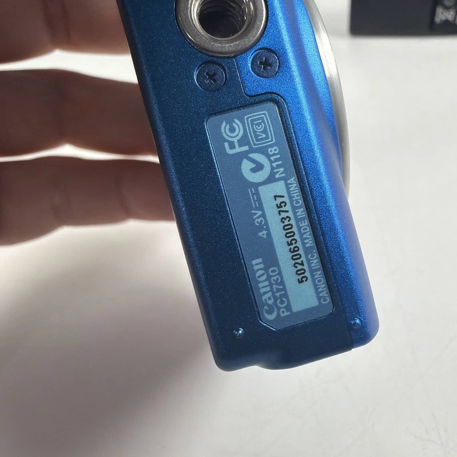 Canon PowerShot A4000 IS Digital Cameras Black New Body Only