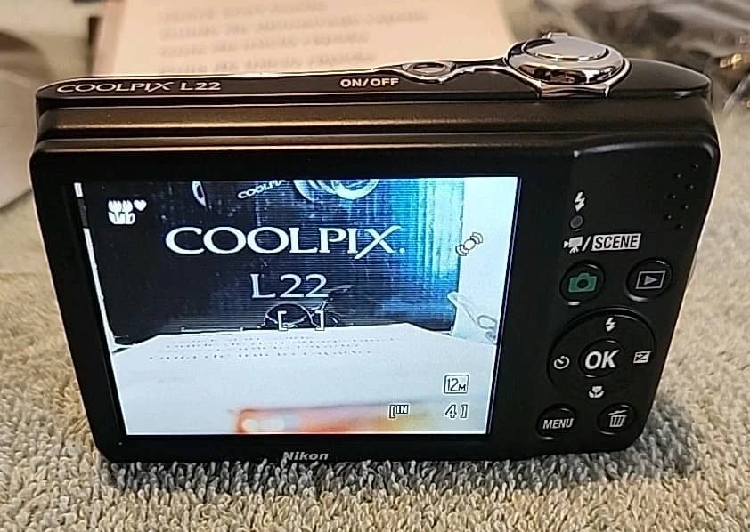 Nikon COOLPIX L22 Digital Cameras Silver New Body Only