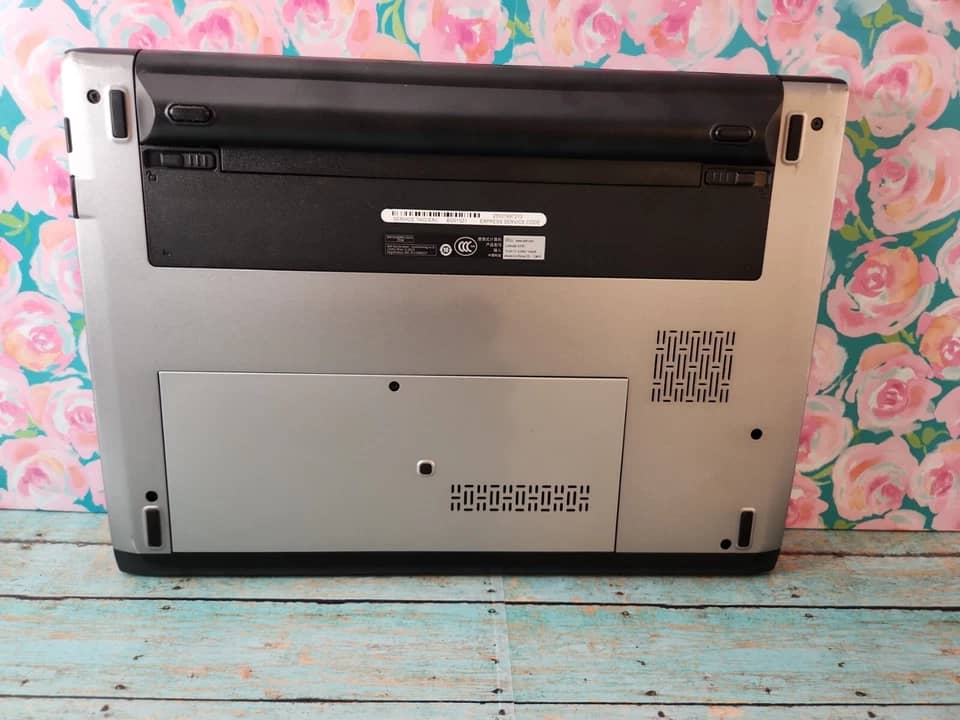 Dell Latitude 3330 Computers