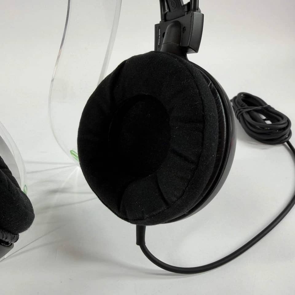 Audio-Technica ATH-AD700X Headphones & Earbuds Black New