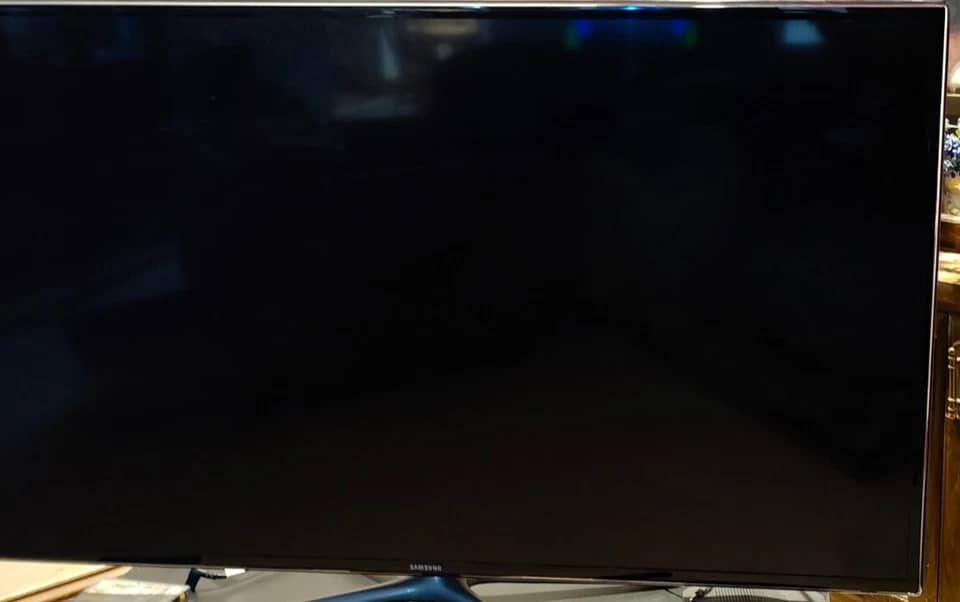 Samsung F6300 TVs