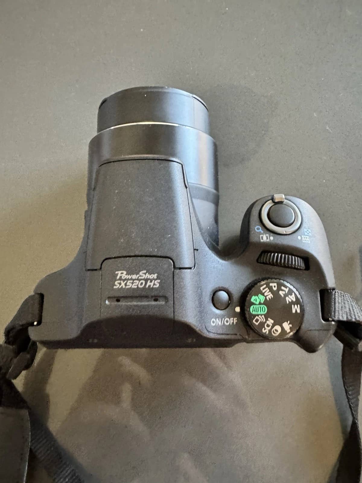 Canon Canon PowerShot SX520 HS Digital Cameras Black Open-Box Excellent