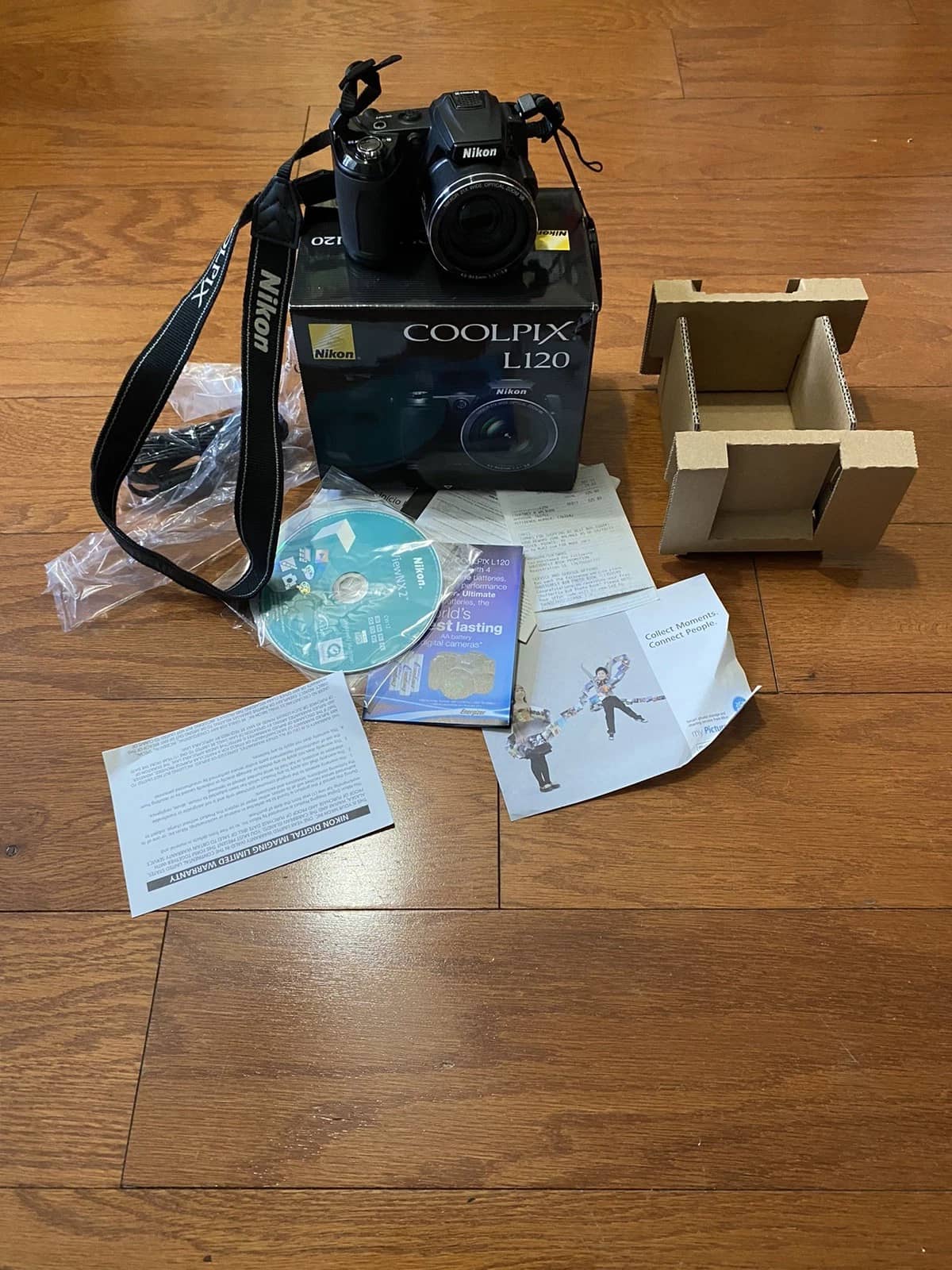Nikon COOLPIX L120 Digital Cameras Black New Body Only