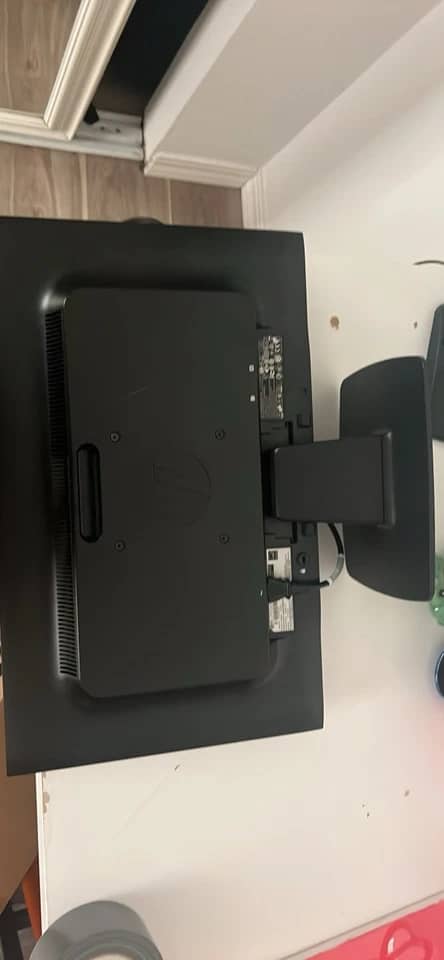 HP 2011x Monitors