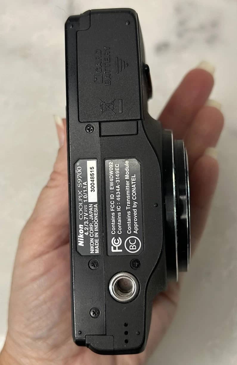 Nikon COOLPIX S9700 Digital Cameras Black New Body Only